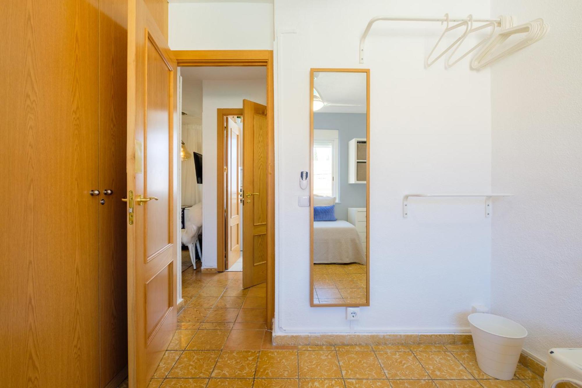 My City Home- Cozy Apartment At Aravaca Madrid Eksteriør billede