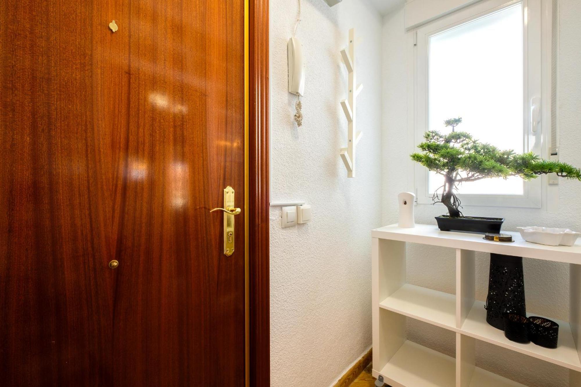 My City Home- Cozy Apartment At Aravaca Madrid Eksteriør billede